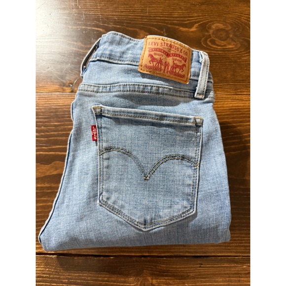 Levi's 711 Skinny Ripped Distressed Jeans Light Wash Women's Size 26 - Picture 1 of 11